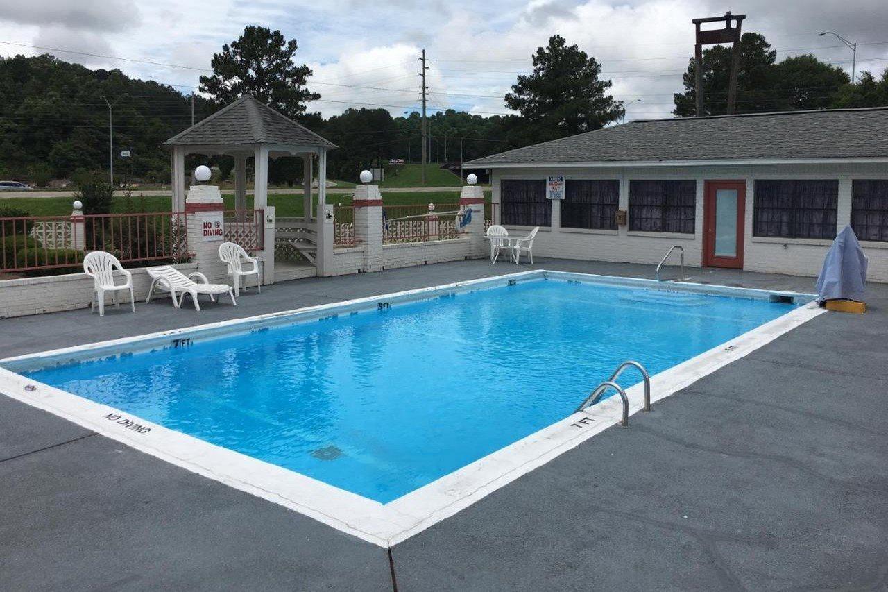 Americas Best Value Inn Meridian Exterior photo