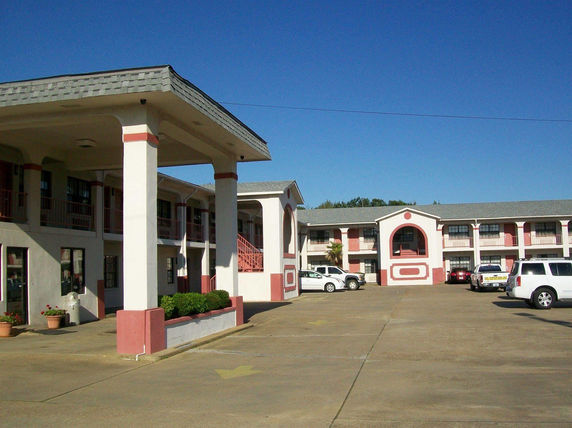 Americas Best Value Inn Meridian Exterior photo