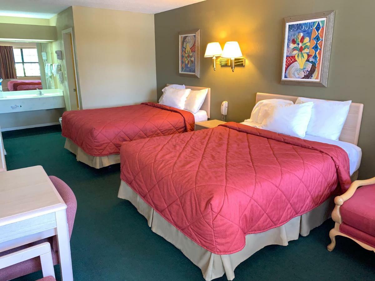 Americas Best Value Inn Meridian Exterior photo