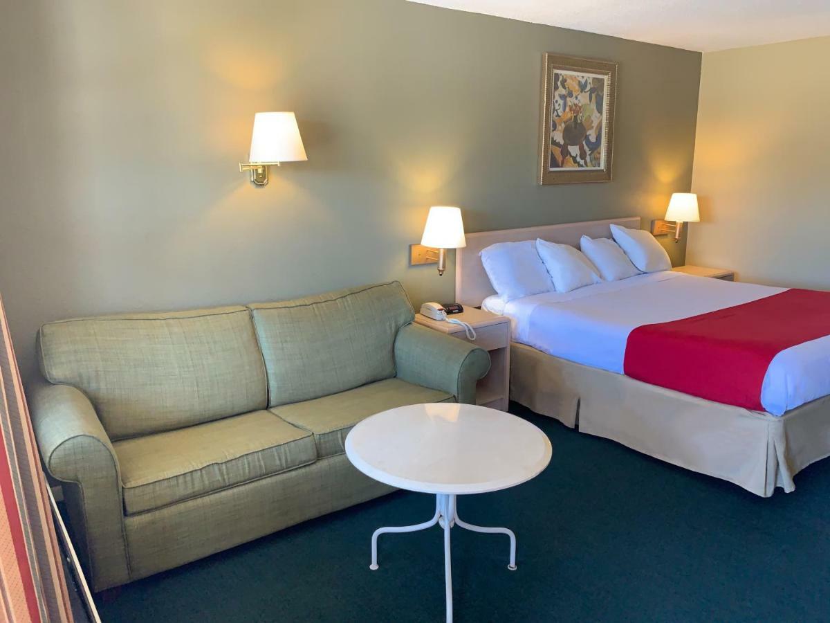 Americas Best Value Inn Meridian Exterior photo